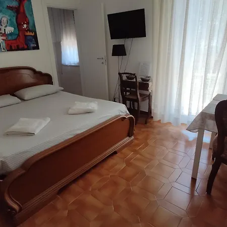 Tou Lì Bed & Breakfast *