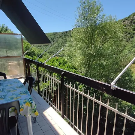 Oda ve Kahvaltı Tou Li San Martino (Savona)