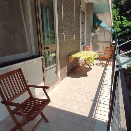 Tou Li Guest house *